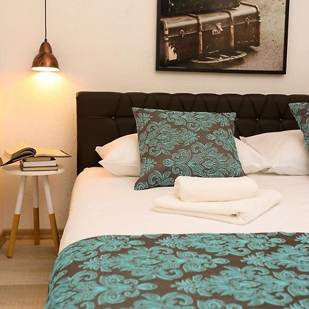 Central Located Guest House Μόσταρ Εξωτερικό φωτογραφία
