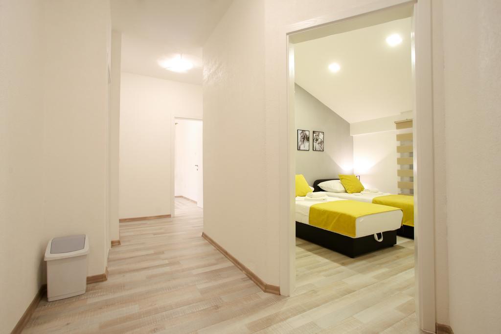 Central Located Guest House Μόσταρ Εξωτερικό φωτογραφία