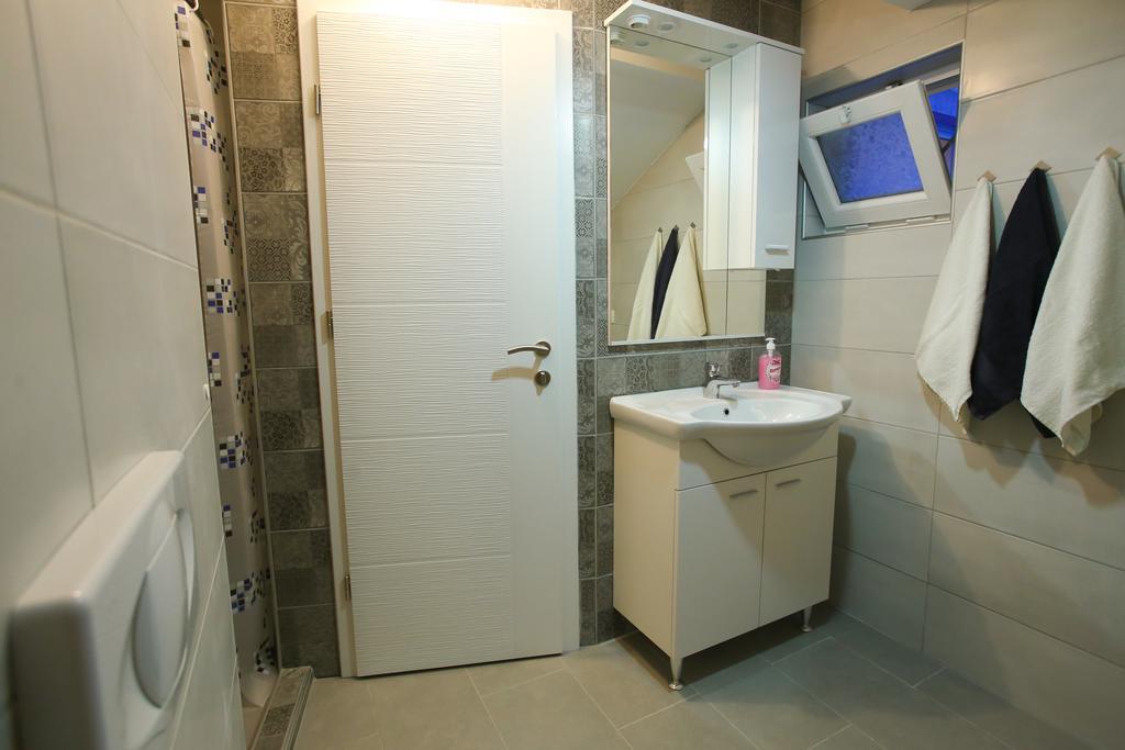 Central Located Guest House Μόσταρ Εξωτερικό φωτογραφία